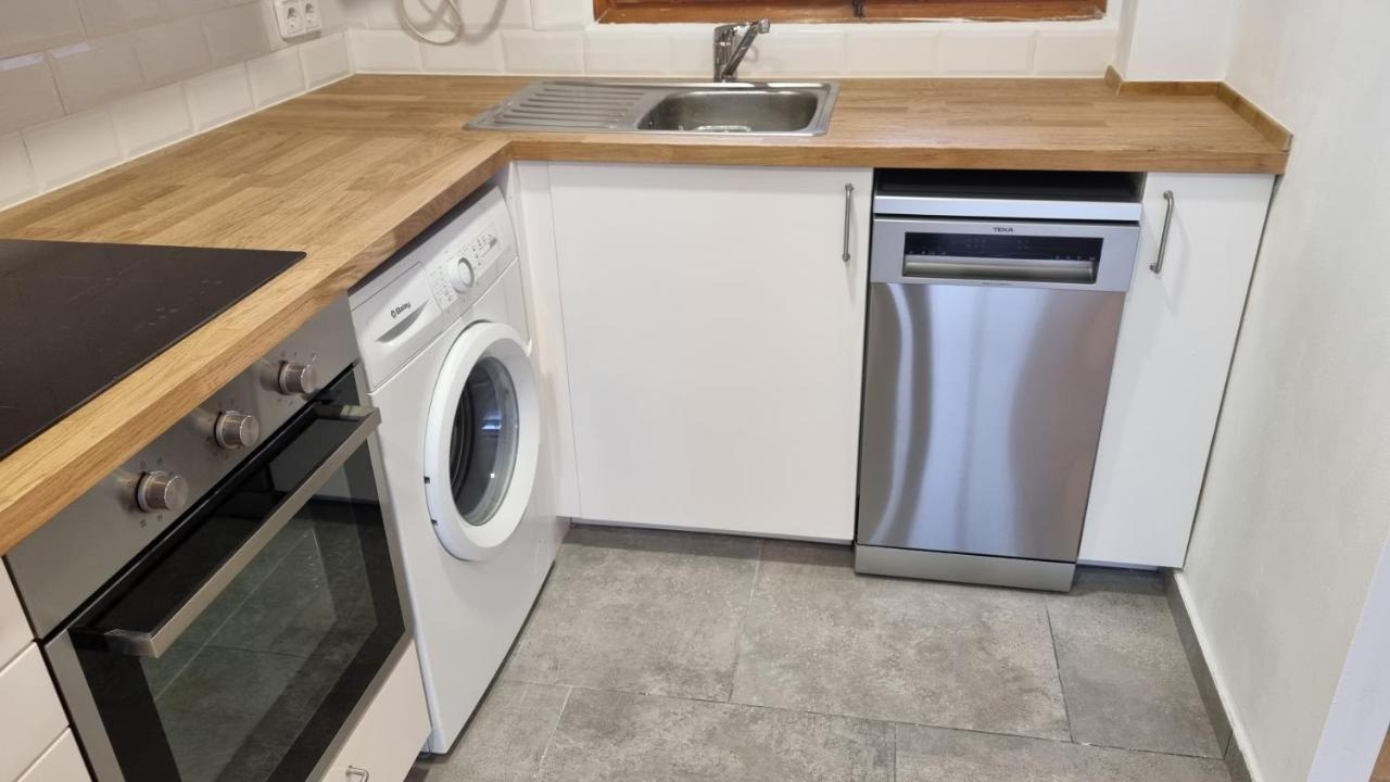 Apartamento Familiar Con Piscina Y Wifi L' Escala エクステリア 写真